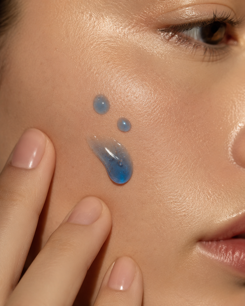 Das Blaue Serum von Hikaya Lab